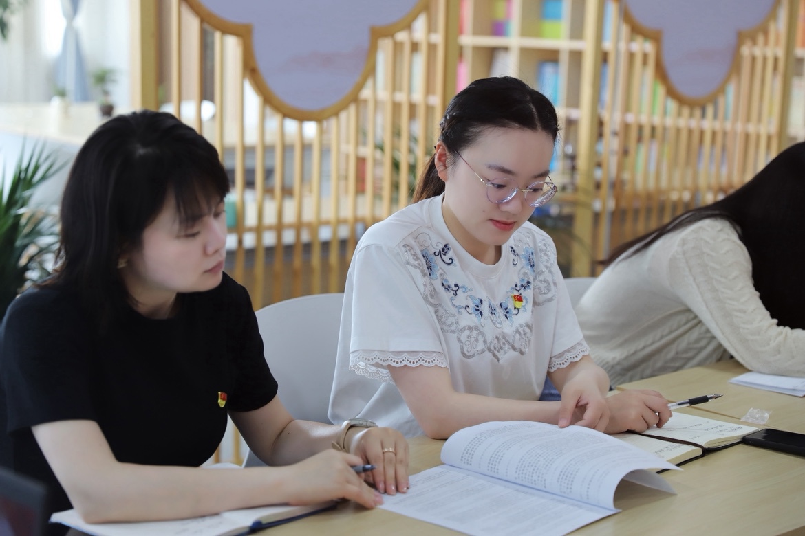 80e2a1647796e1ccb1349434ba9cea7